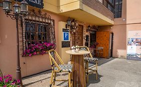 Hospedaje Villa Pilar